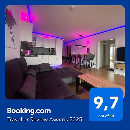 Appartamento 100 Qm Penthouse, Self-Check-In, 2 Parkplaetze Graz Esterno foto