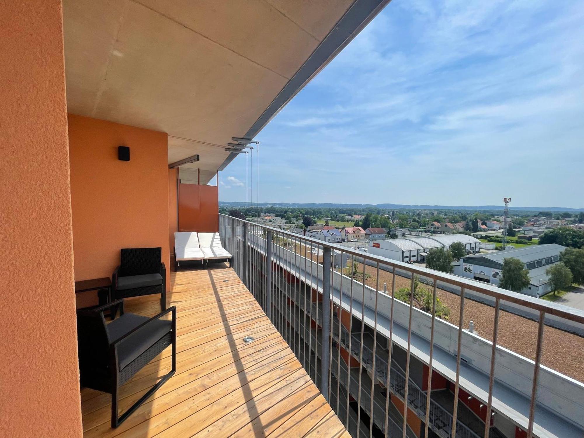 Appartamento 100 Qm Penthouse, Self-Check-In, 2 Parkplaetze Graz Esterno foto
