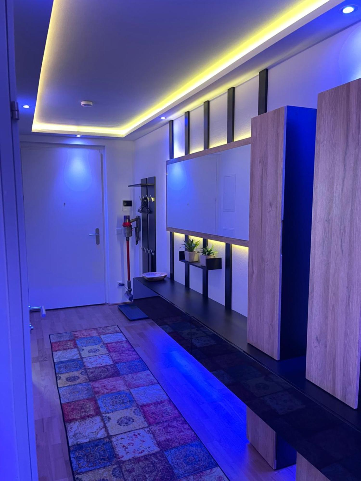 Appartamento 100 Qm Penthouse, Self-Check-In, 2 Parkplaetze Graz Esterno foto
